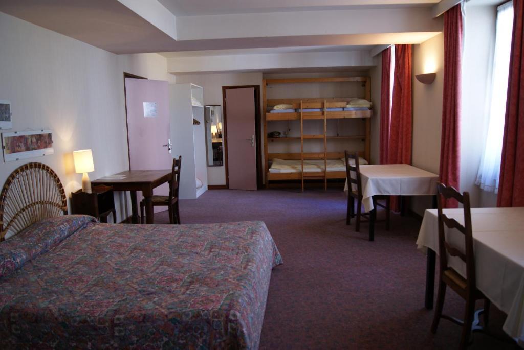 Logis Hotel De La Paix - Tournus Pokoj fotografie
